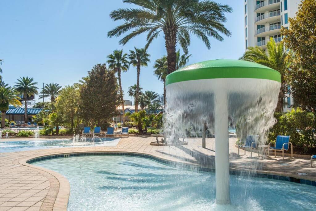 Beautiful Junior Near The Palms In Destin